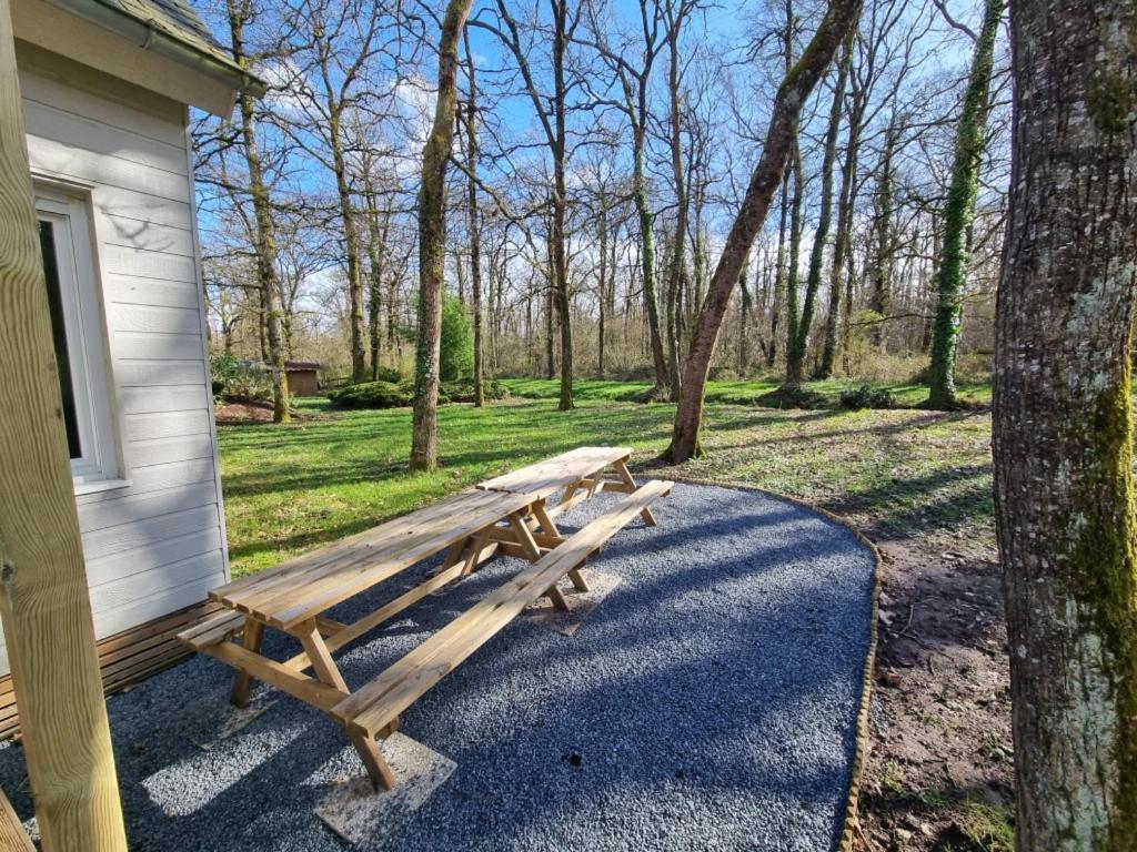 Les Chalets De Saumur, Piscine & Parc Boise, 100M Du Cadrenoir Esterno foto