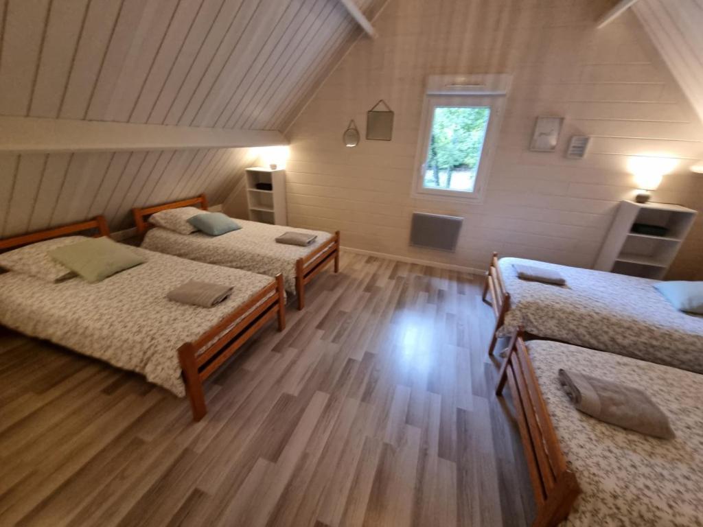 Les Chalets De Saumur, Piscine & Parc Boise, 100M Du Cadrenoir Esterno foto