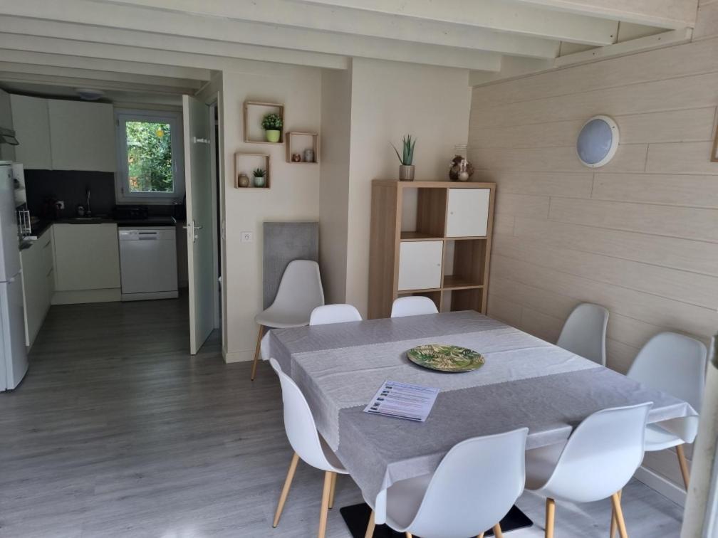 Les Chalets De Saumur, Piscine & Parc Boise, 100M Du Cadrenoir Esterno foto