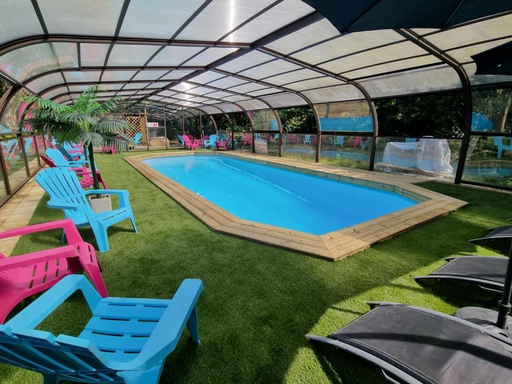 Les Chalets De Saumur, Piscine & Parc Boise, 100M Du Cadrenoir Esterno foto